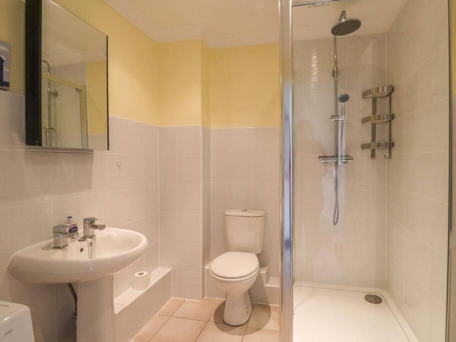 Stunning Seaviews - Beach House - Jacuzzi Bath Tub Littlestone-on-Sea Kültér fotó